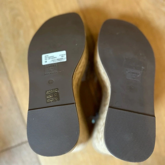 Schutz women’s Caryne transparent wedge sandal - Picture 10 of 10